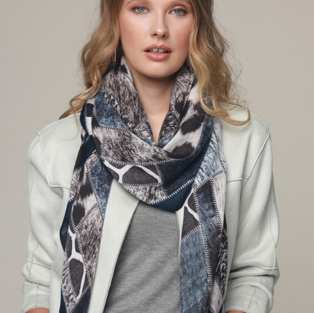 Abstract Animal Print Oblong Blue Gray Scarf - Picture 2 of 4